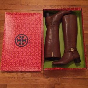 Tory Burch Shoes - Tory Burch brown leather boots! Tory Burch Shoes - Tory Burch brown leather boots!